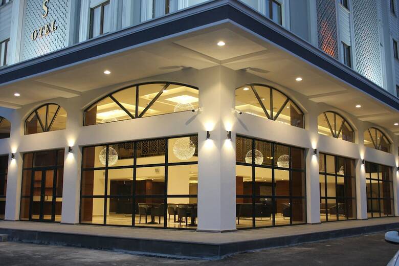 Bed & Breakfast Grand Vaves Otel