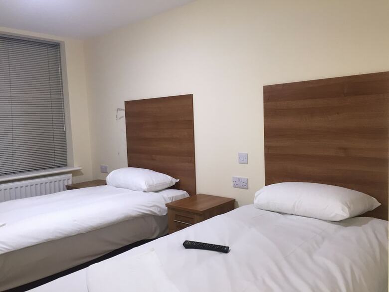 Hotel Buckingham Guest House For Contractors