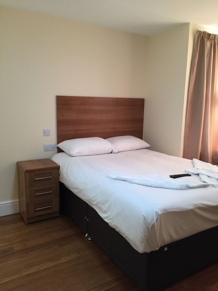 Hotel Buckingham Guest House For Contractors