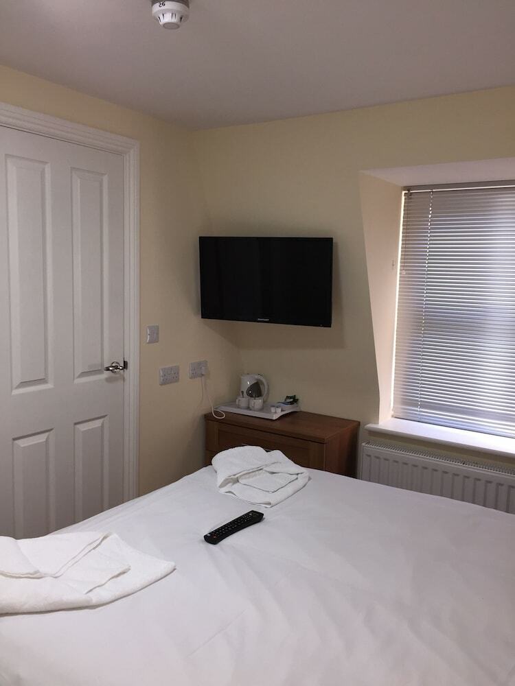 Hotel Buckingham Guest House For Contractors