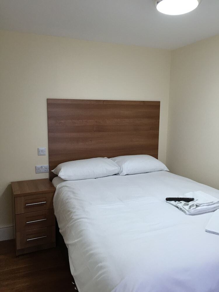 Hotel Buckingham Guest House For Contractors