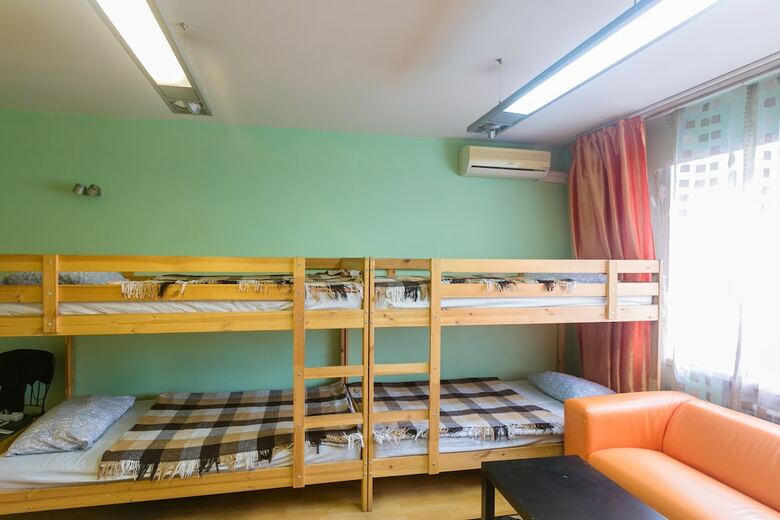 Hostal Stop-house