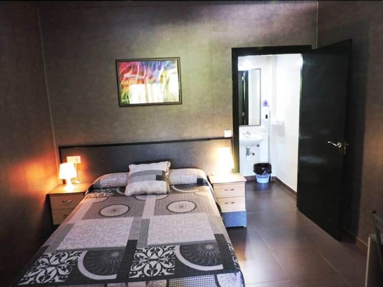 Hostal - Camping Ciudad De C�ceres