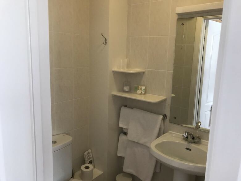 Hotel Merton House
