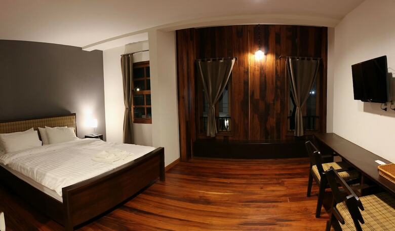 Phumin Place Hotel