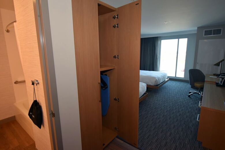 Legacy Hotel At Img Academy