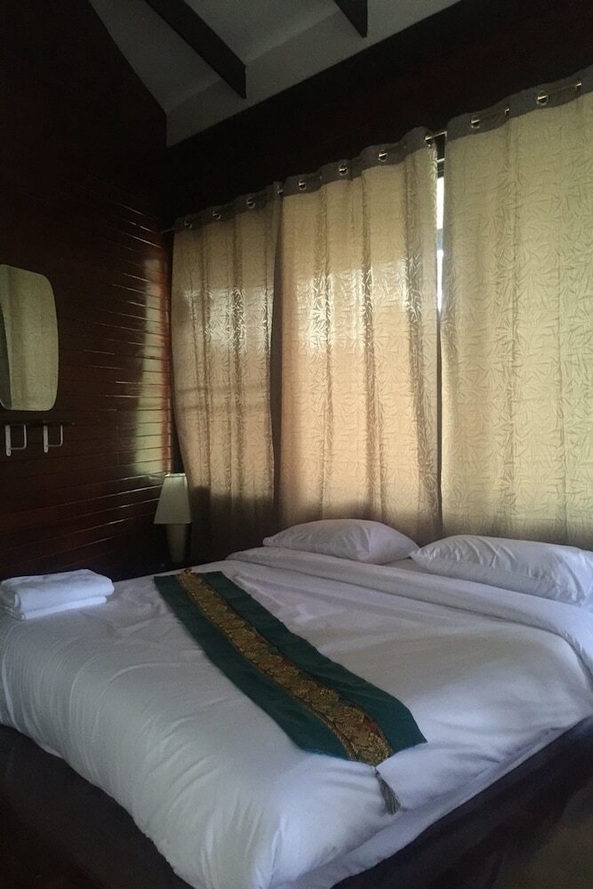Hotel Bird Land Resort