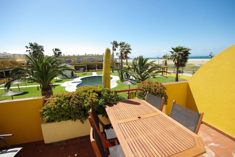 Apartamento Con Piscina Y Vistas Al Mar - 377