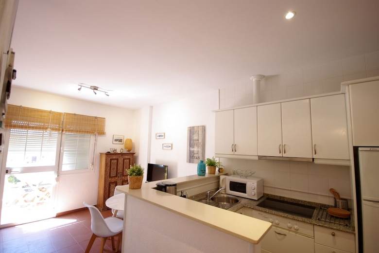 Apartamento Con Piscina Y Vistas Al Mar - 377