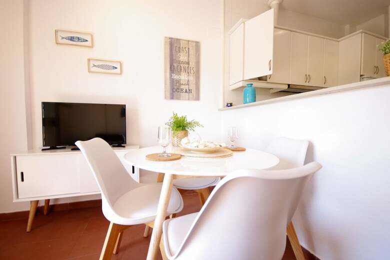 Apartamento Con Piscina Y Vistas Al Mar - 377
