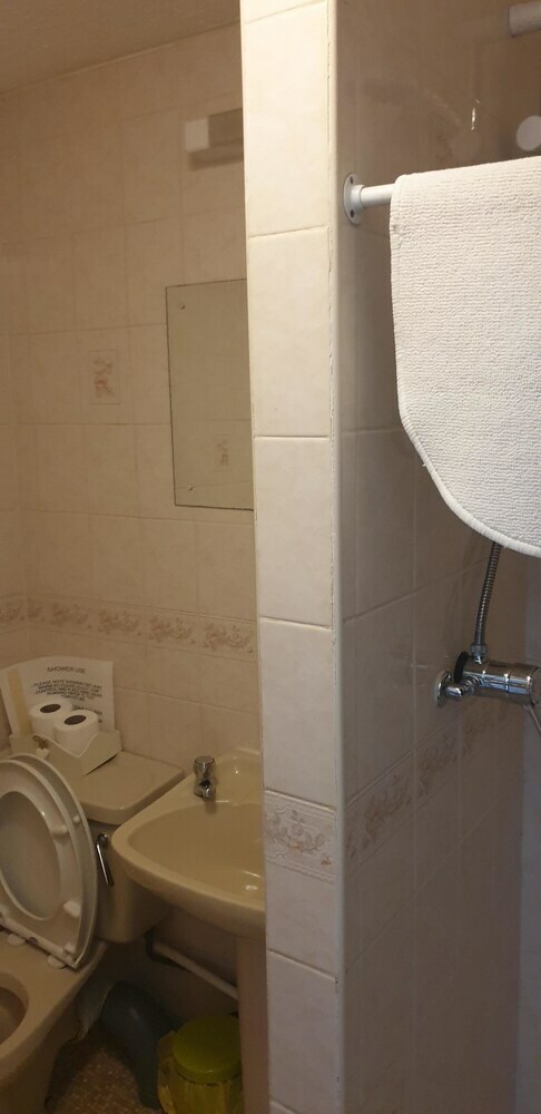 Hotel Coastal Roomz