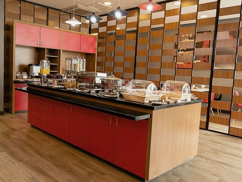 Hotel Ibis Lorena