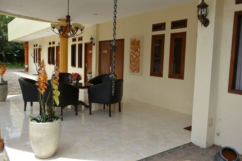Hotel Arra Lembah Pinus