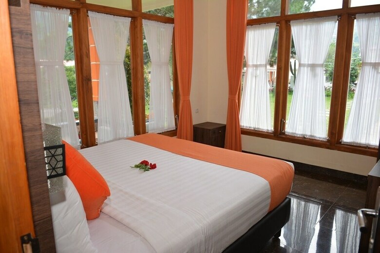 Hotel Arra Lembah Pinus