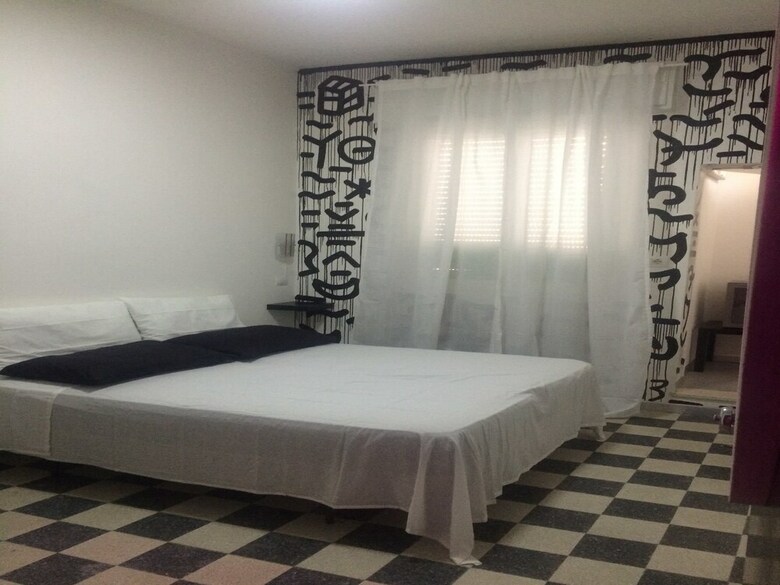 Stupido Hotel