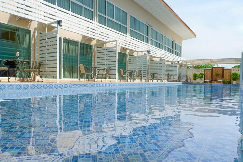 Hotel Villa Pool Lay Resort Pattaya