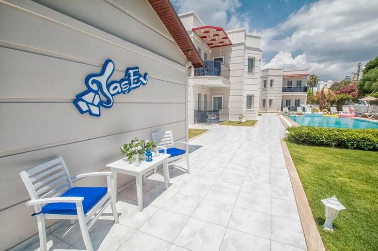 Tasev Apart Hotel
