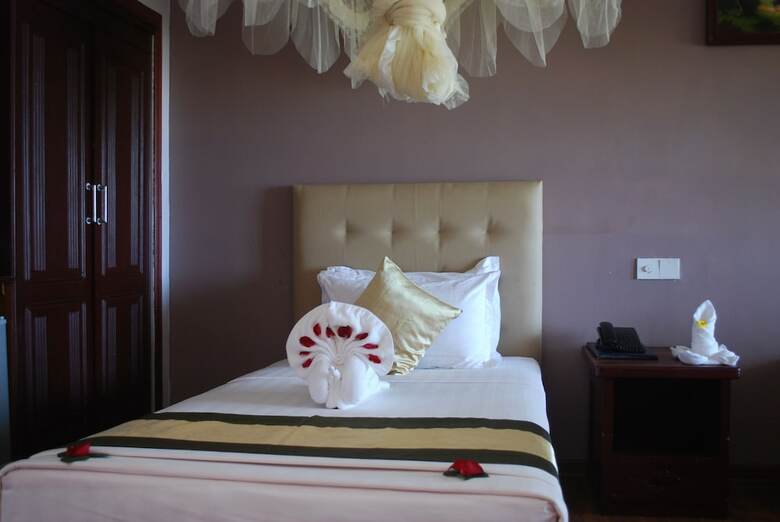 Golden Beach Resort Hotel