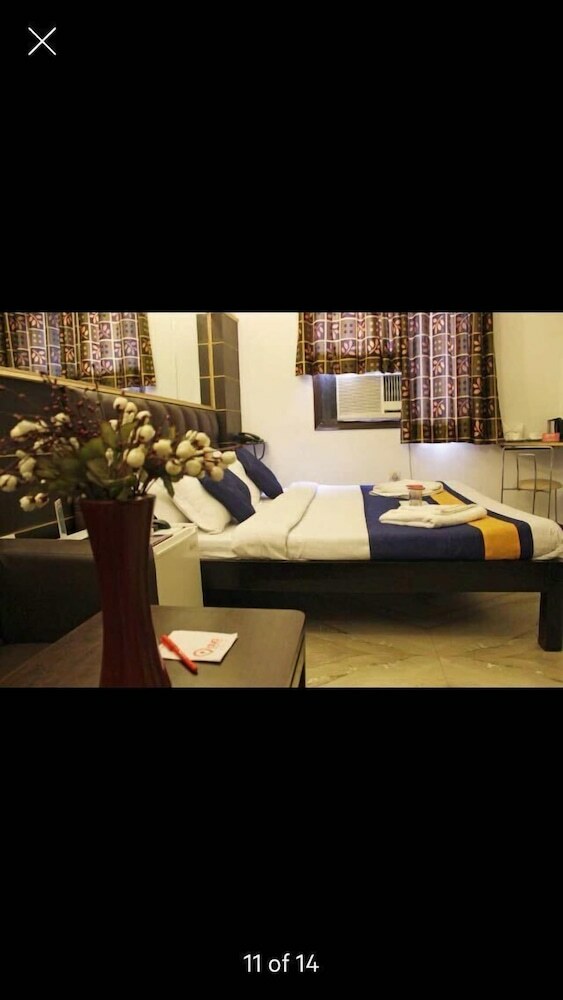 Hotel Amrit Villa