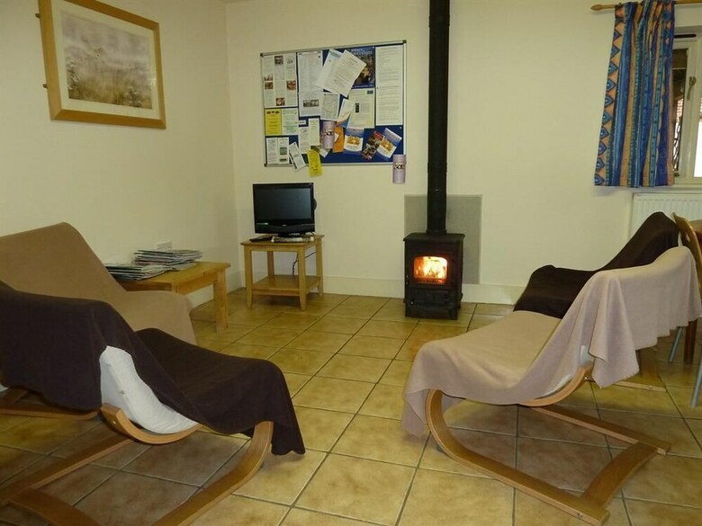 Hostal Palace Farm Hostel