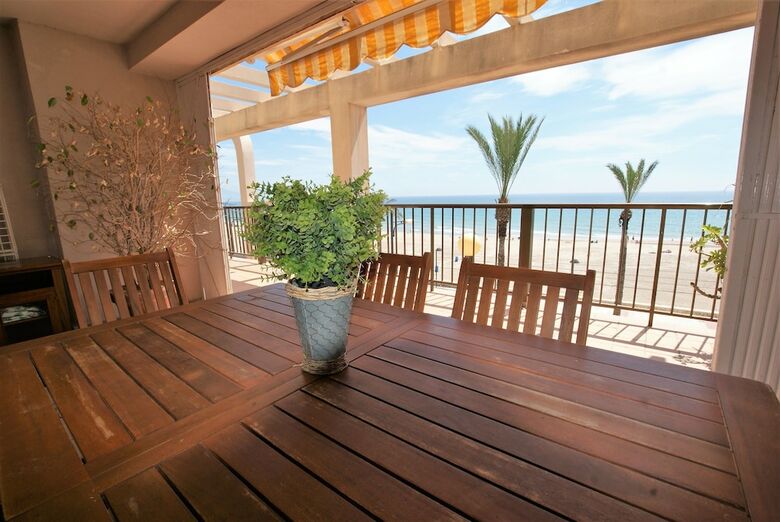 Apartamentos Myflats Mediterranean View