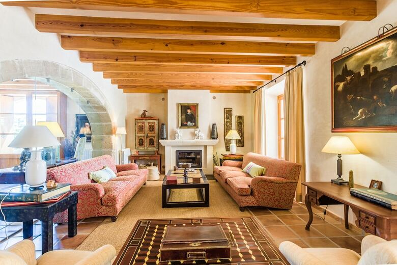 Villa Residence By G Cas Comte