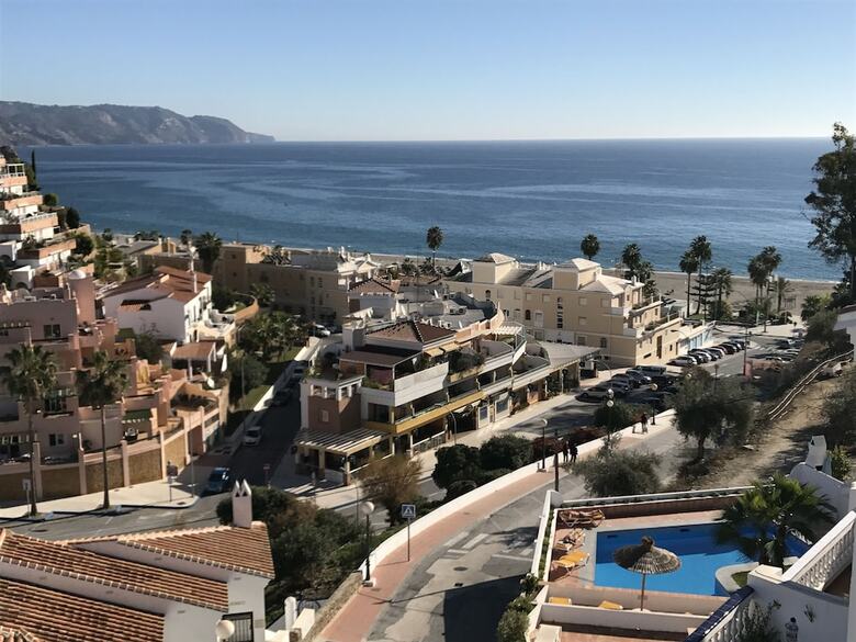 Apartamentos Casa Alamar Burriana Playa Nerja Canovas