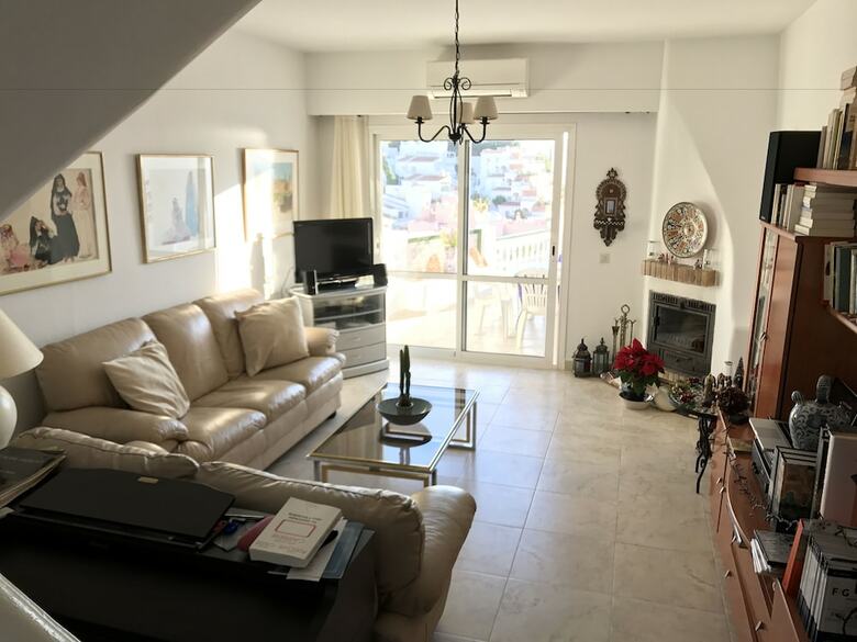 Apartamentos Casa Alamar Burriana Playa Nerja Canovas
