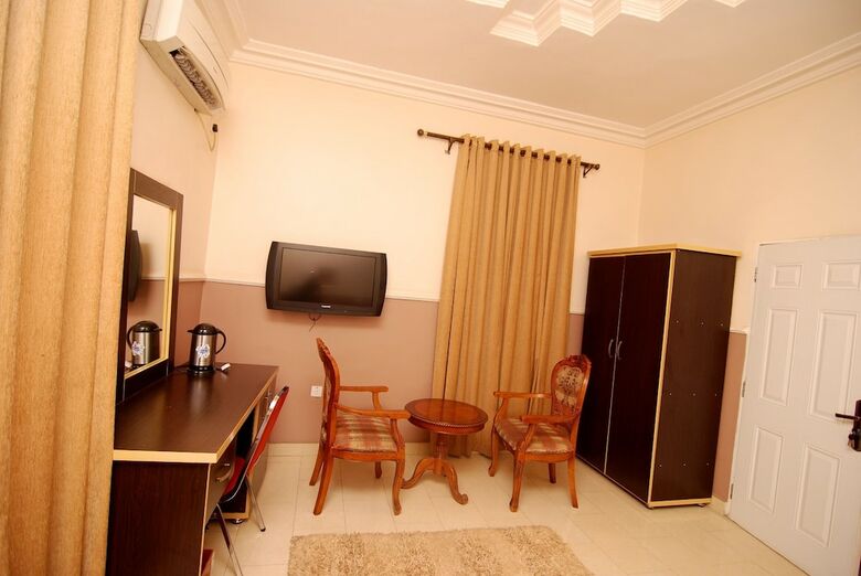 Falak Grand Hotel