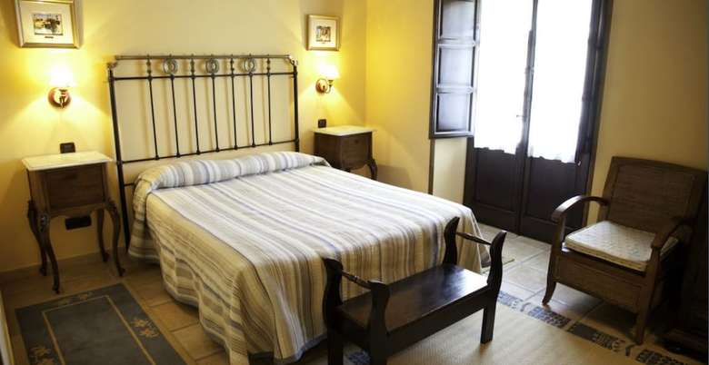 Bed & Breakfast Posada San Tirso