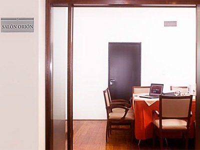 Urquiza Apart Hotel & Suites