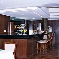 Urquiza Apart Hotel & Suites