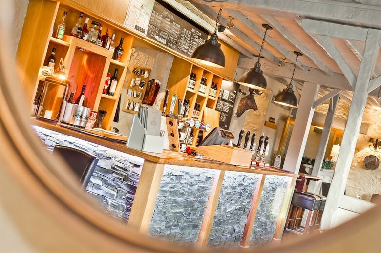 Posada Watermill Inn & Brewing Co