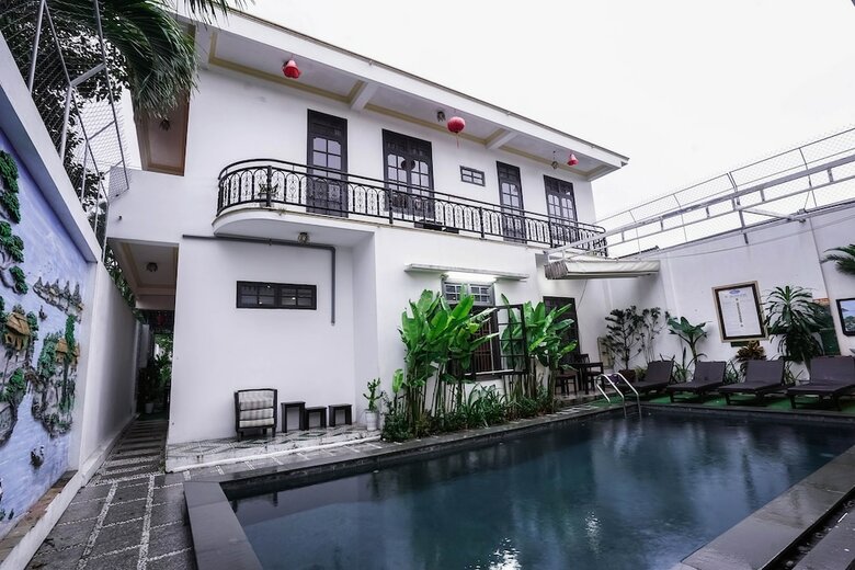 Hotel Almond Villa Hoi An