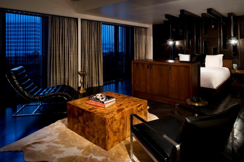 Hotel Sixty Beverly Hills