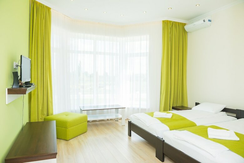 Hotel Golf Village