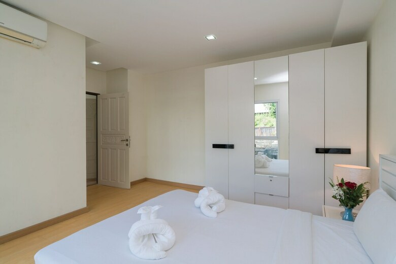 Goldstone Residency Patong , Phuket