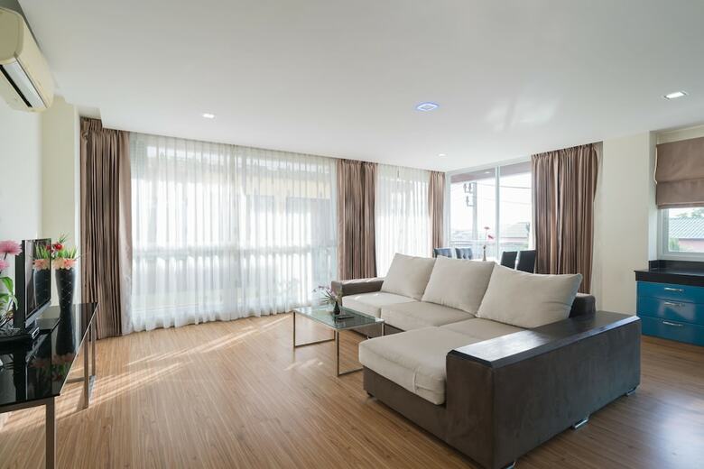 Goldstone Residency Patong , Phuket