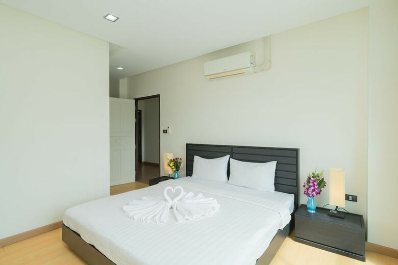 Goldstone Residency Patong , Phuket