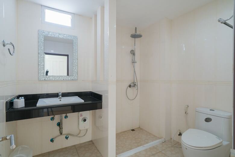 Goldstone Residency Patong , Phuket