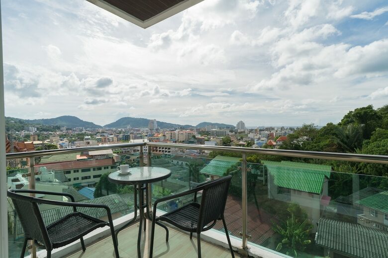Goldstone Residency Patong , Phuket