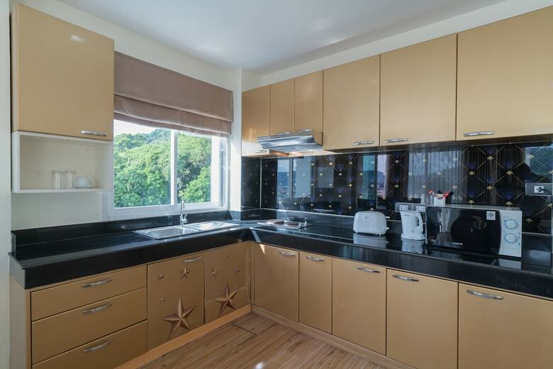 Goldstone Residency Patong , Phuket