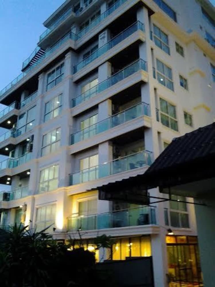 Goldstone Residency Patong , Phuket