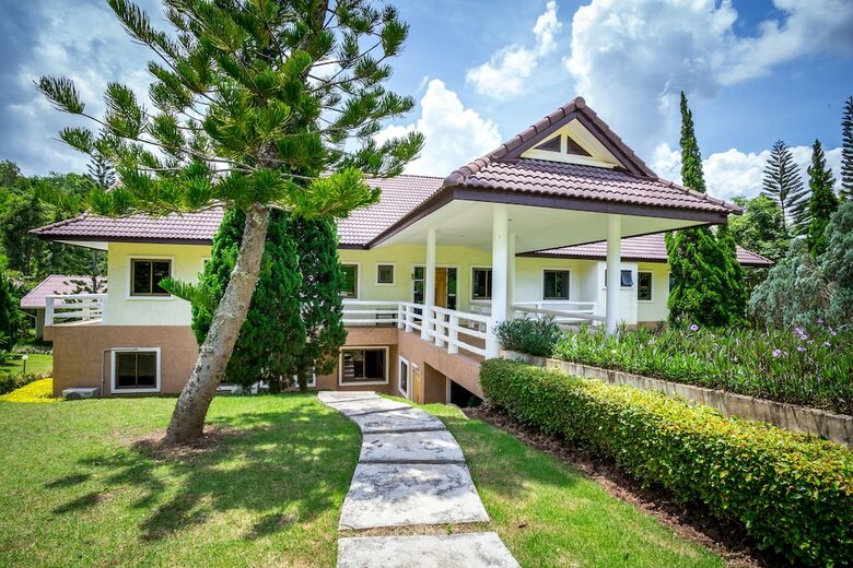 Hotel Phukaew Resort & Adventure Park