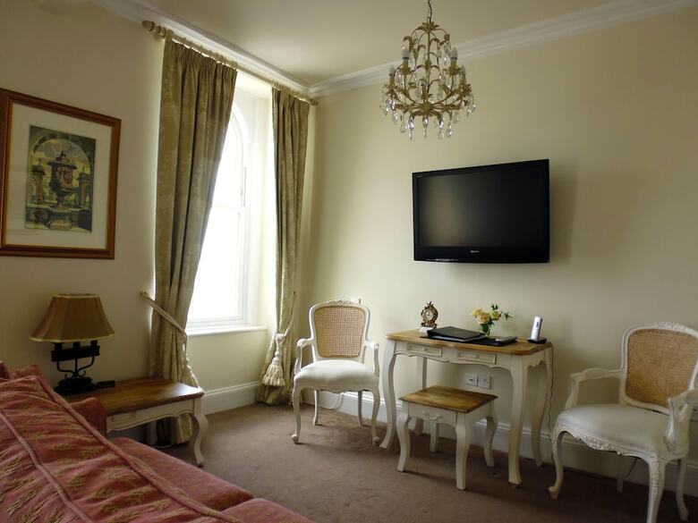 Hotel The Town House