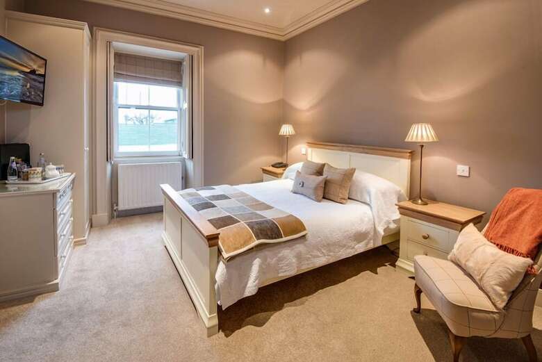 Hotel The Wheatsheaf At Swinton