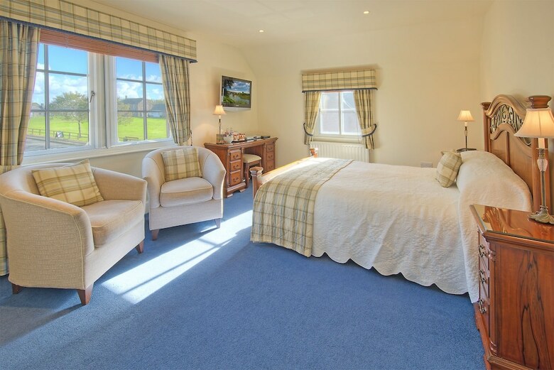Hotel The Wheatsheaf At Swinton