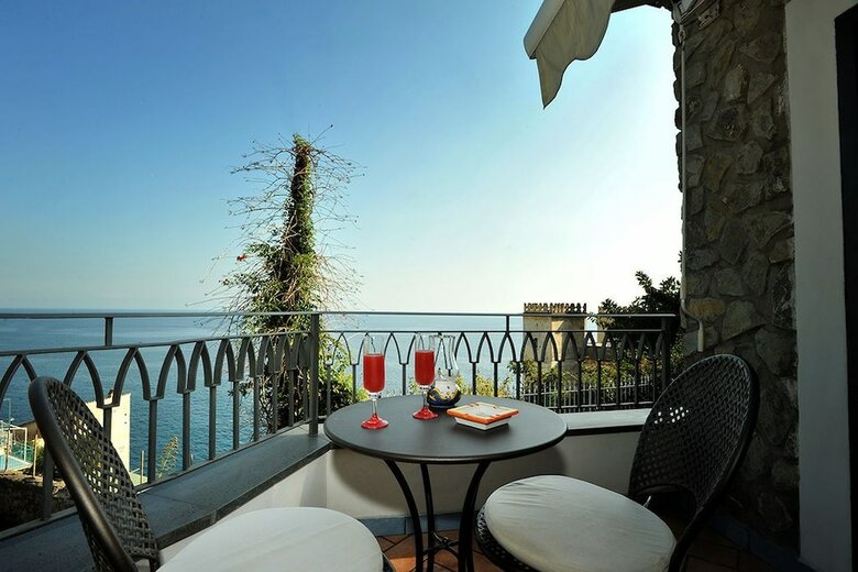 Bed & Breakfast E Poi....ravello