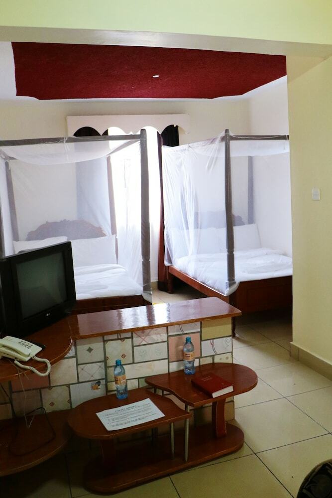 Nuru Palace Hotel
