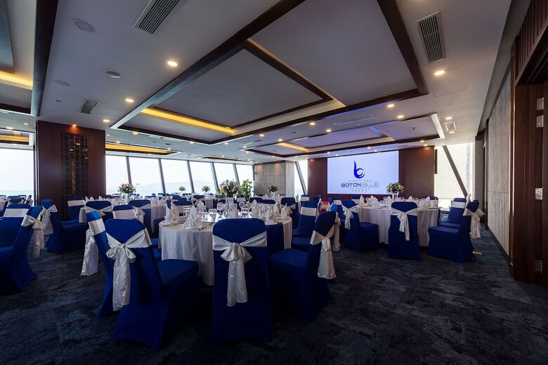 Royal Beach Boton Blue Hotel & Spa